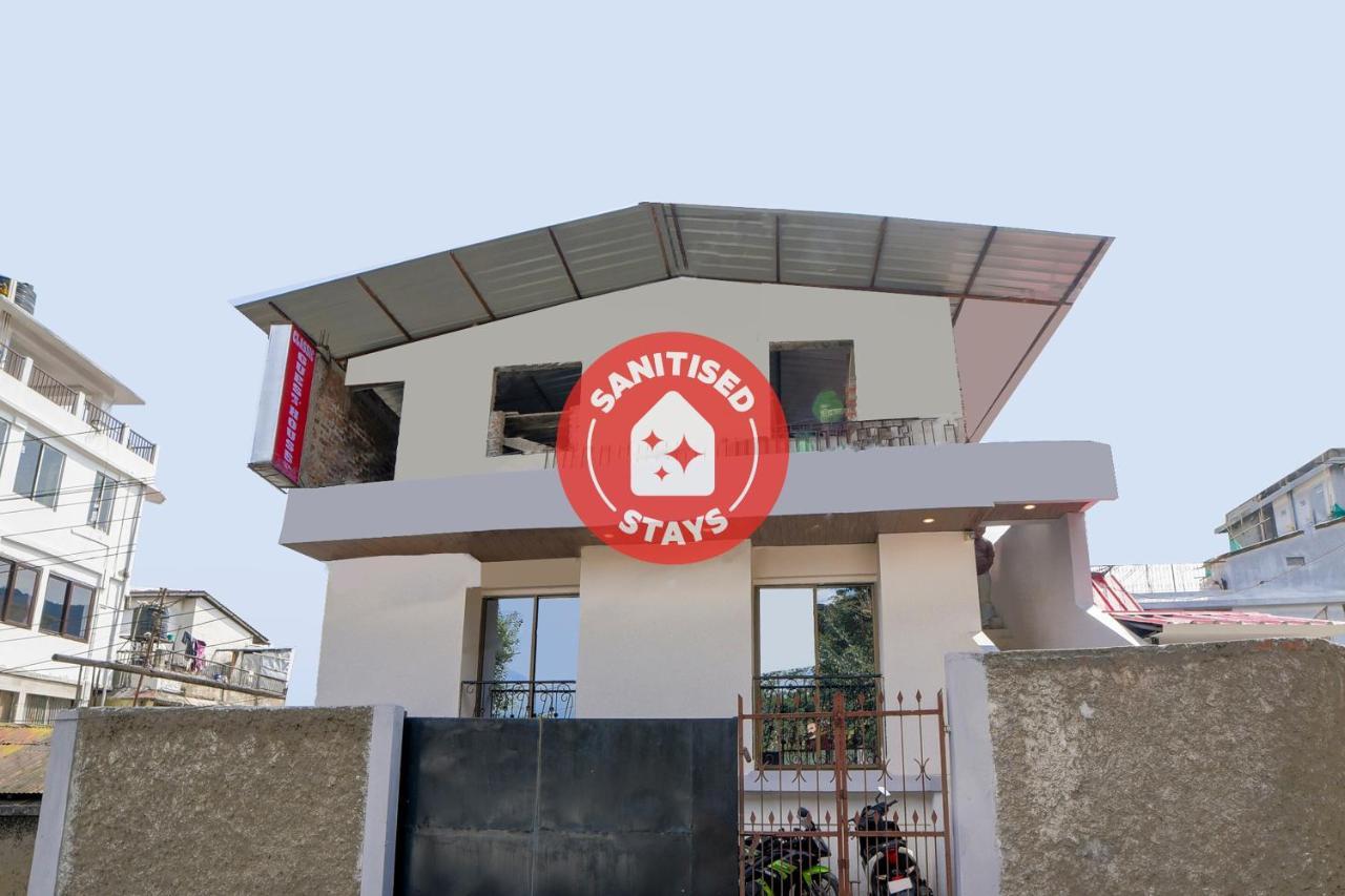 Oyo 40726 Classic Guest House Σιλόνγκ Εξωτερικό φωτογραφία